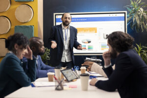 Group_of_corporate_employees_are_Identifying_the_weaknesses_in_the_existing_Google_ads_campaign